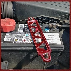 Aluminum Alloy Battery Tie Down Bracket, Hold Down Bracket Holder,Car red