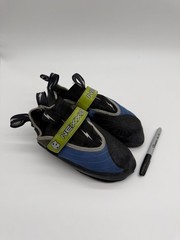 Evolv Nexxo Slip-On Climbing Shoes Blue/Black Men’s US 11/ EUR 44.5