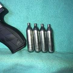 Umarex Glock 19 CO2 .177 Caliber BB Airgun 2 magazines co2 cartridge no ship