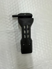 Item 3052 – Crossbow Quiver Mount – Unknown Brand