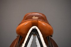 PESSOA 16.5″ CLOSE CONTACT/JUMPING SADDLE, ‘AMO’ MEDIUM TREE 456893