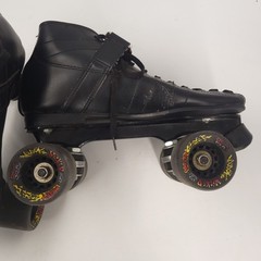 Vintage Labeda LT429 Roller Skates Size 8 Black w/ Wicked To The Max 62mm Wheel