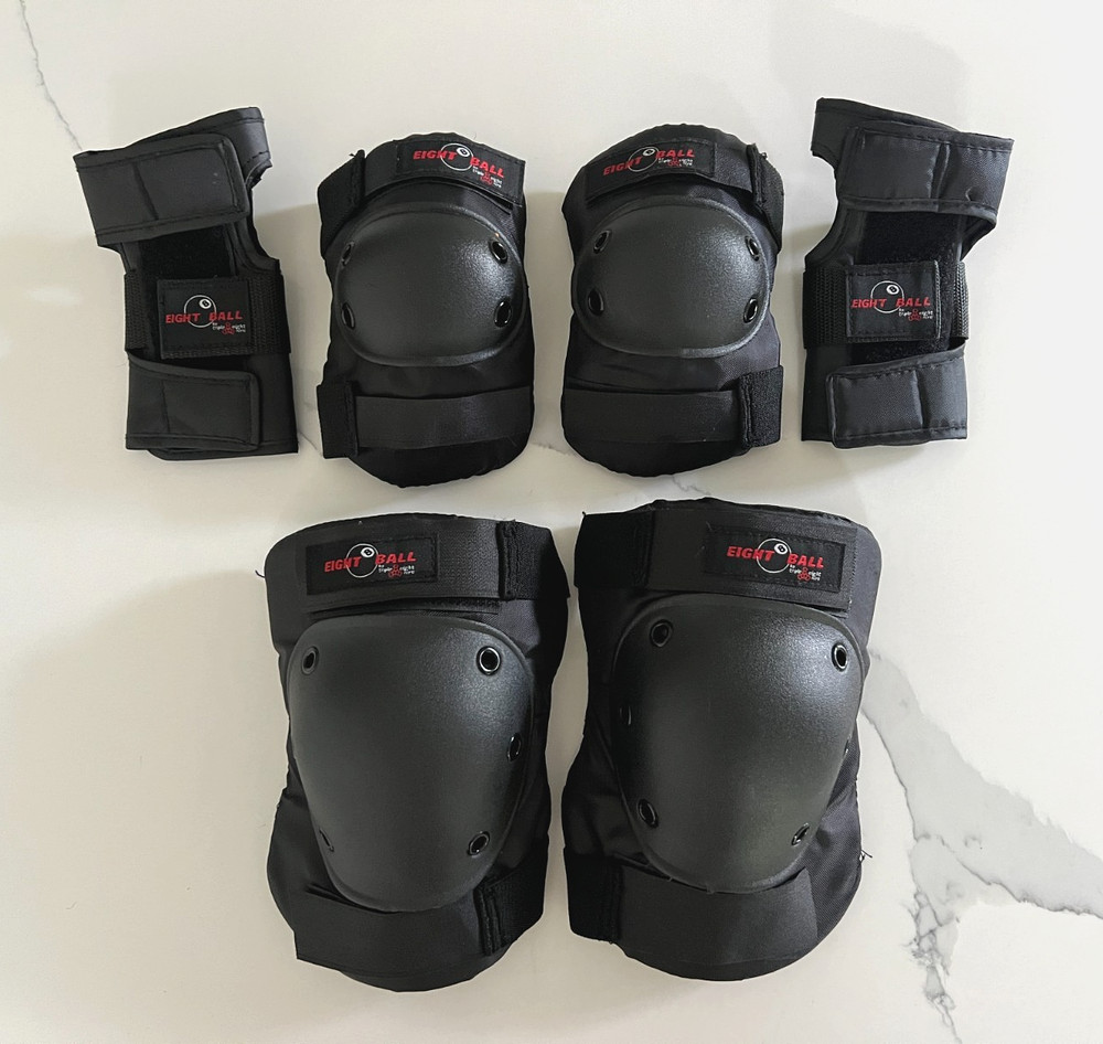 Eight Ball Kids 8+ Sport Knee Elbow Wrist Pad – Set of 3 – Black