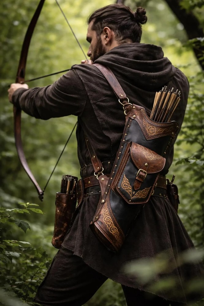 Handmade Leather Side Quiver with Pocket, Black Brown Archery Target Gear