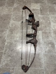 Vintage Bear Compound Bow 52” Unknown Model Estate Find Right Handed PL 205477