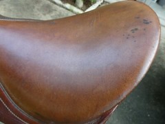 Rossi y Caruso for Simco 17″ Leather Saddle
