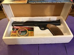 Vintage Daisy Powerline 717 Single Pump Lead Air Gun w/ Original Box w Pellets