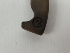 Vintage Iron Top Ringer Horse Shoes 2.5 Pounds (2 sets) Pitching Game