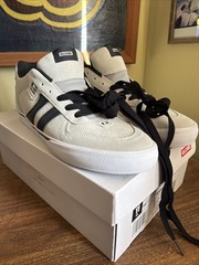 Globe Encore 2 Kicks Brand New US Size 11 Scarab / White Skate Shoes ㅎㅎ