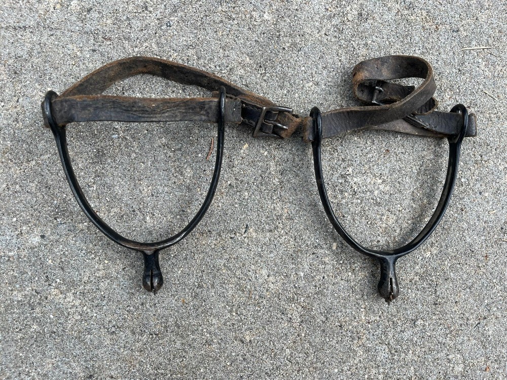 Pair (Set of 2) Western Leather / Metal Cowboy Spurs