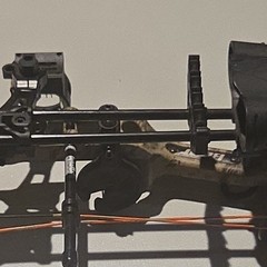 PSE Stinger Right Hand Compound Bow 60lb 29in Draw Camo/Black Accessories