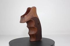 RSD Grips Brand S & W K/L/X – Frame Round Butt Compatible Walnut Grips