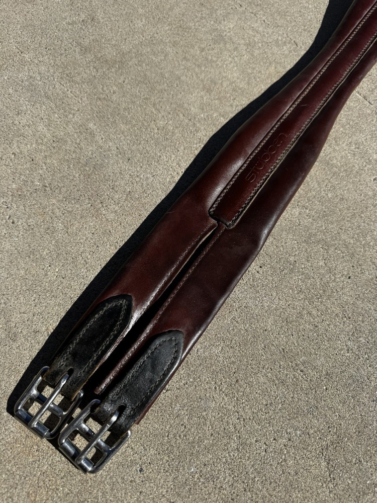 Stubben 50″ English Girth, One elastic end, 125cm, Lightly Used