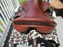 18» MEDIUM CROSBY A/P ENGLISH SADDLE w NEW LEATHERS &BREAKAWAY IRONS,