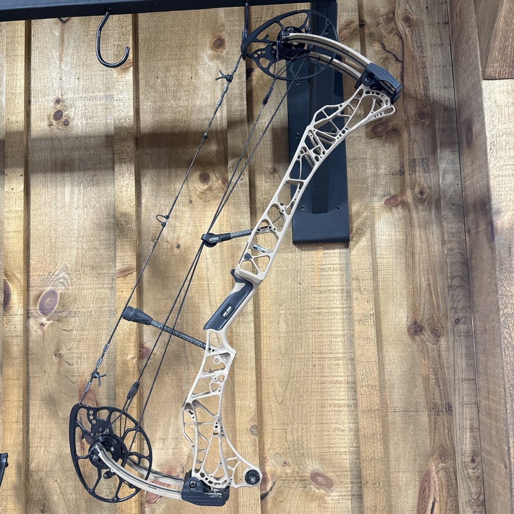 Mathews Lift 29.5 Right Hand Compound Bow – Earth