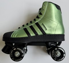 Adidas Superstar 82 Roller Skates Metallic Green Sz W 12.5 M 11 JS4042 MSRP $200