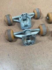2 sets Vintage Used Skateboard Trucks 1990s ~ GRIND KING & SICK AIR