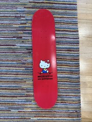 HELLO KITTY GIRLS SKATEBOARD DECK 35th Limited Edition SANRIO Carroll Supreme