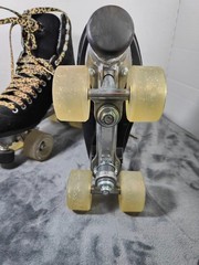 Moxi Panther Black Suede Quad Roller Skates Leopard Clear Wheels W/ Wrench