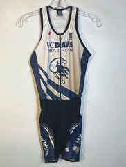 Squadra x UC Davis Size Medium Multicolor Sleeveless Triathlon Suit