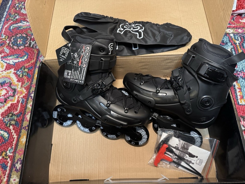 FR Skates FR1 80 Black – 243mm Frame / 80mm Street Invaders Wheels Size US8 Men