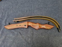 PSE Heritage Mustang Recurve bow RH 45# 60″