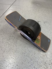 Onewheel XR Electric Skateboard 22 Miles With Charger