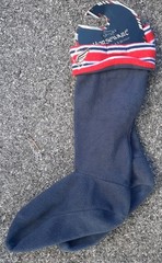 NWT HORSEWARE Size M Fleece Wellie Cozy Boot Socks Navy W/Red White Trim Medium