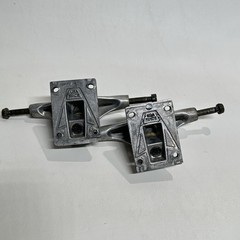 Vintage THUNDER USA MADE Pair Of Skateboard TRUCKS 5” Hanger