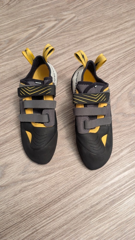 Evolv Shaman rock climbing shoes, size 12.5, new
