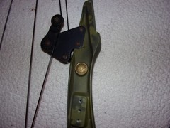 Vintage Bear Whitetail Hunter Green Camo Compound Bow