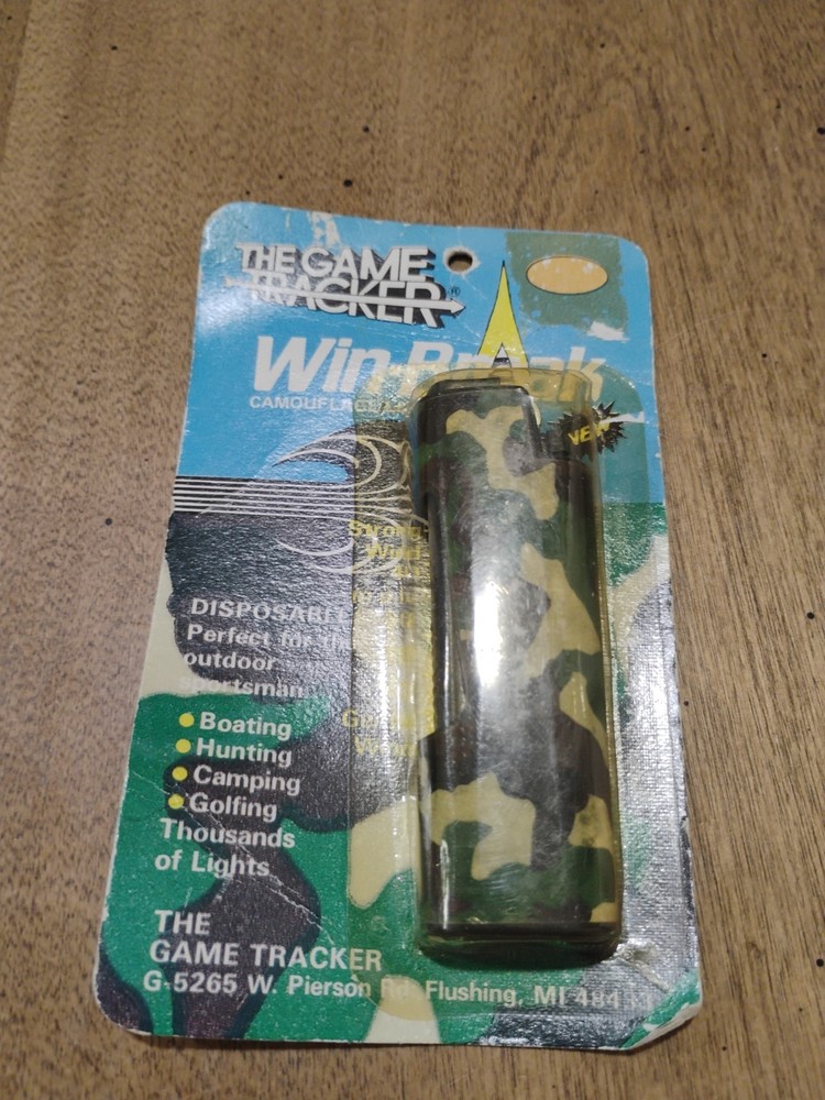 The Game Tracker Professional Game Tracking W8n-Break Lighter NIP