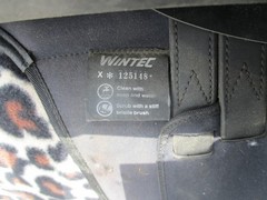 16.5» Med Wintec 250 Adjustable English A/P Saddle, Wintec Webbers & compositi