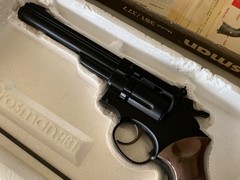 Mint Cond LNIB Crosman 38T AIR pistol w/original box and paperwork! Must see!