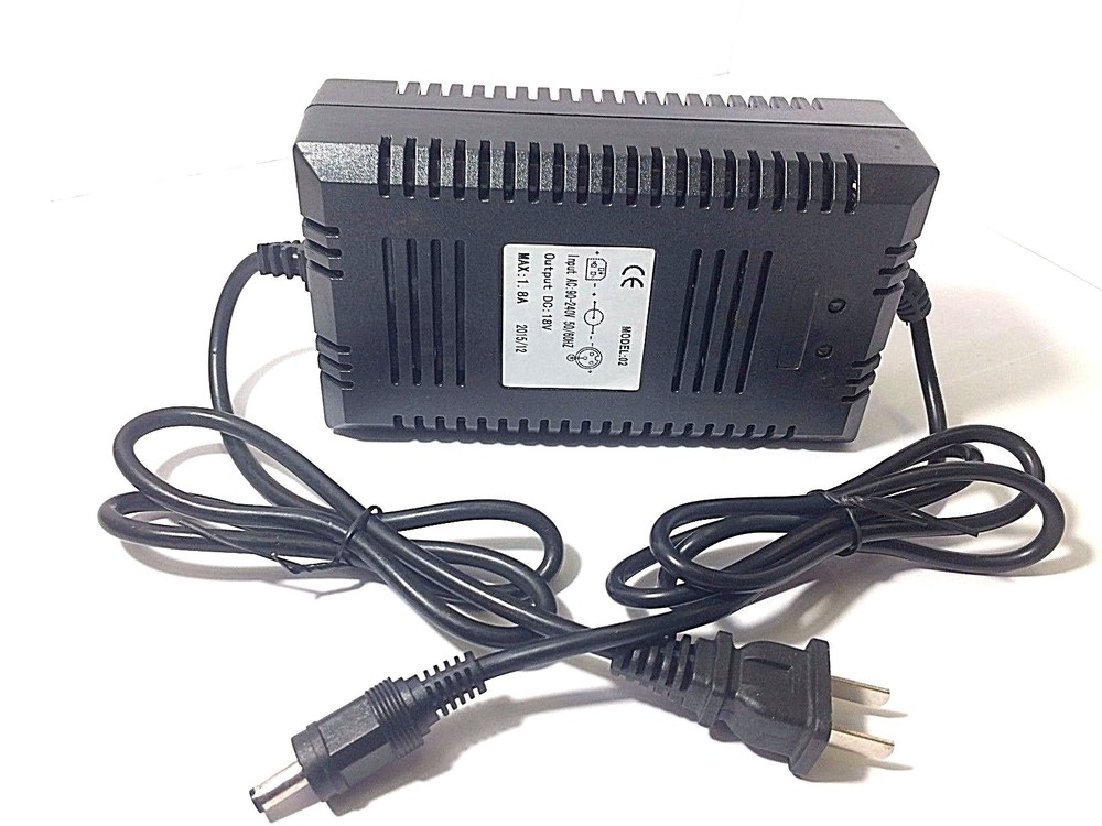 CARGADOR DE ENCHUFE COAXIAL 18V 1.8A PARA SCOOTER ELÉCTRICO HONDA MINIMOTO KART