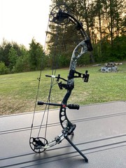 PSE Dream Season HF Compound Bow