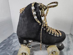 Moxi Panther Black Suede Quad Roller Skates Leopard Clear Wheels W/ Wrench
