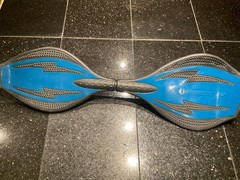 Razor RipStik Ripster Caster Board Blue 2-Wheel Skateboard Great Shape