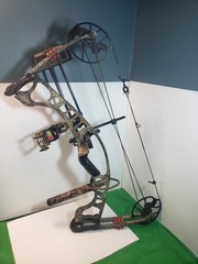 Hoyt Archery Ignite RH Compound Bow, 15-70 Pound Draw, 19-30 Draw Length Camo