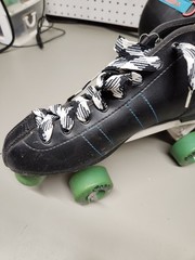 Roller Derby Cobra Skates Size 10 (US) Black/Teal Vintage 340 Skates