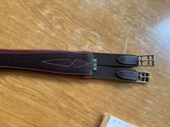 BNWT Devoucoux Allure Hunter Girth – 50″ – 125 CM
