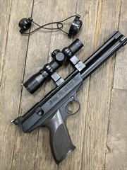 Daisy Avanti Triumph 747 .177 Air Pistol With BSA 2×20 Pistol Scope and Case