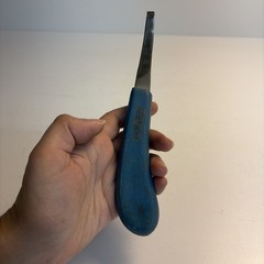 Vintage Save Edge USA Farrier Hoof Knife Curved Blade Blue Handle