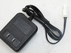 Airsoft Charger & Battery 1100mAh 8.4v Mini Tamiya Plug for Electric Airsoft Gun