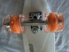 Brand new STM Mini Skate Board – 23 in length x 6.2 in width. Wheels Lights Up!
