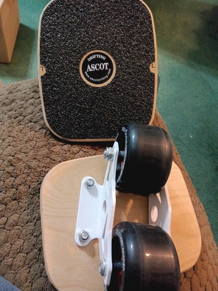 Ascot Drifting Drift Skates Wheels In Good Condition
