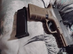 ISSC m22 airsoft pistol