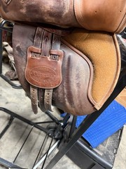 16.5in Bates Caprilli English Saddle W/ Exchangeable Gullet System