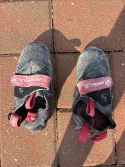 unparallel flagship pro, red climbing shoes, moderately worn