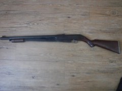 vintage daisy model no. 25 pump BB gun . rogers ark. yes it shoots
